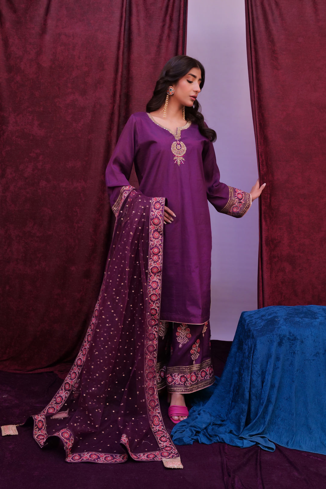 Chaap Tilak Ijars Hand Blocked (purple)