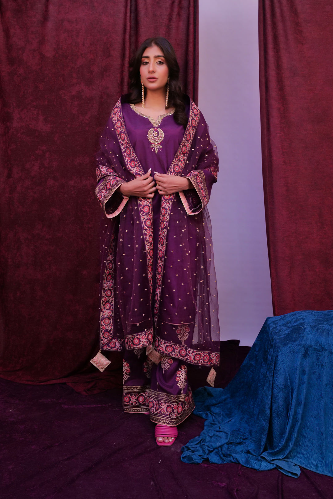 Chaap Tilak Ijars Hand Blocked (purple)